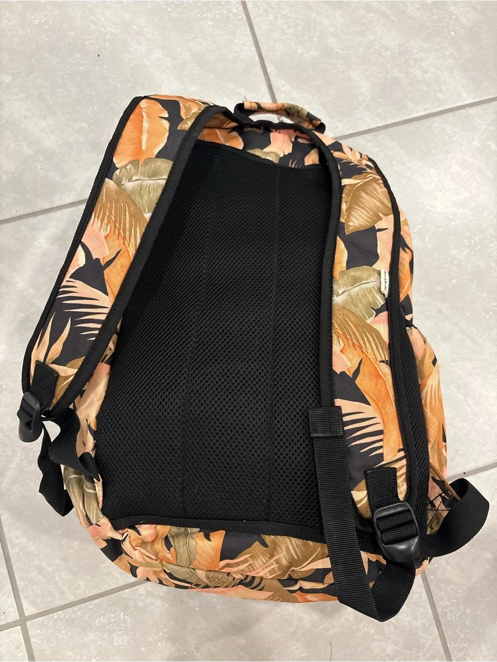 Billabong Men's Tropical Leaf Backpack - Black & Peach Rare Flower print